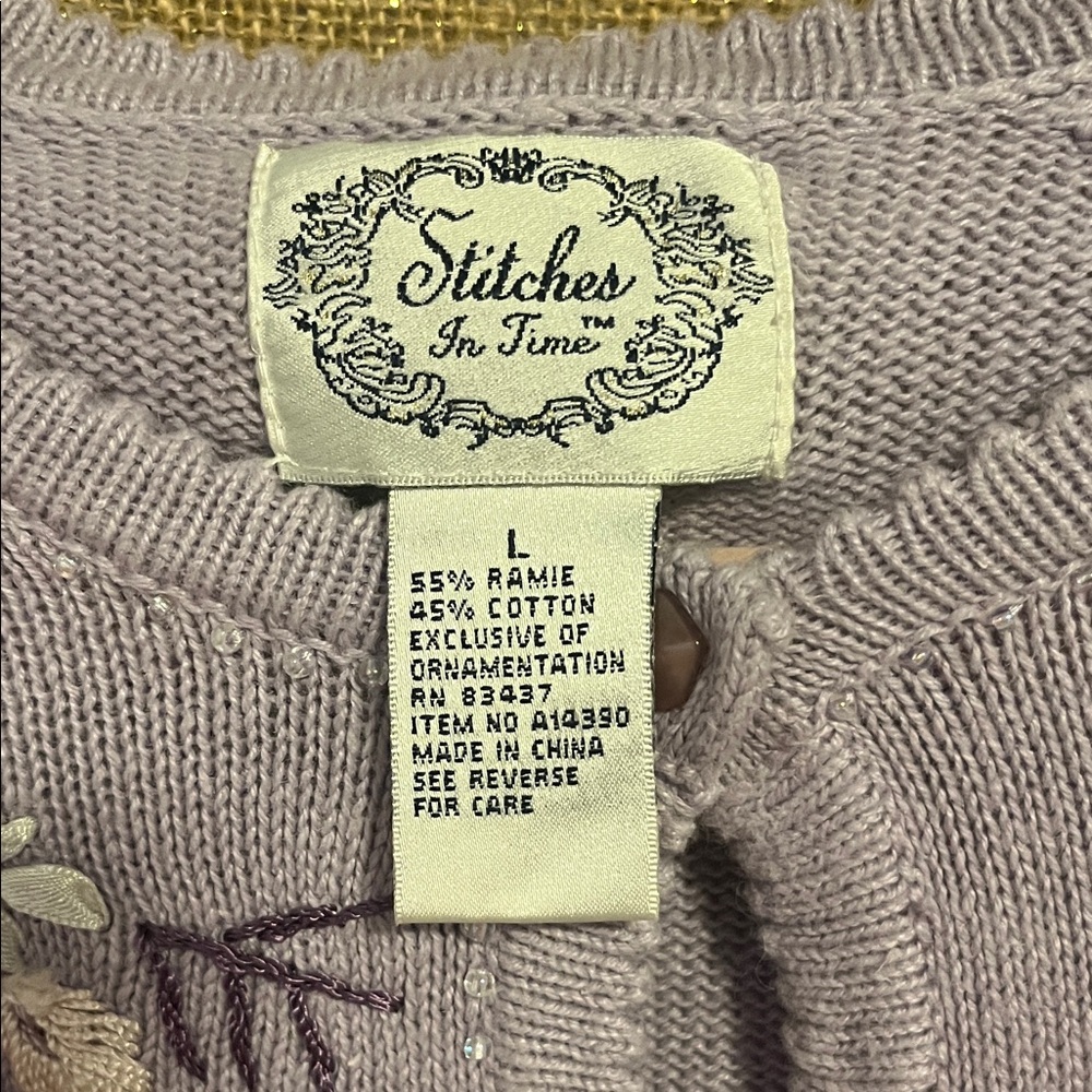Stitches in Time Vintage Purple Floral Cardigan - Picture 2 of 4